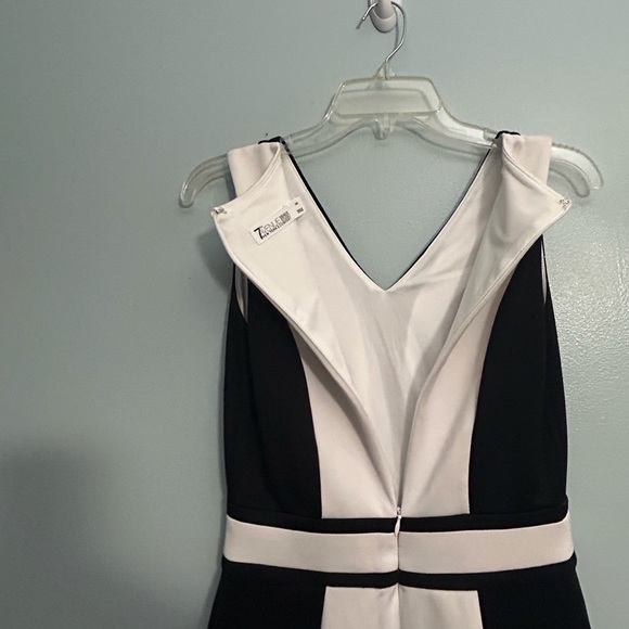 7th AVENUE DESIGN STUDIO DRESS - Picture 3 of 13